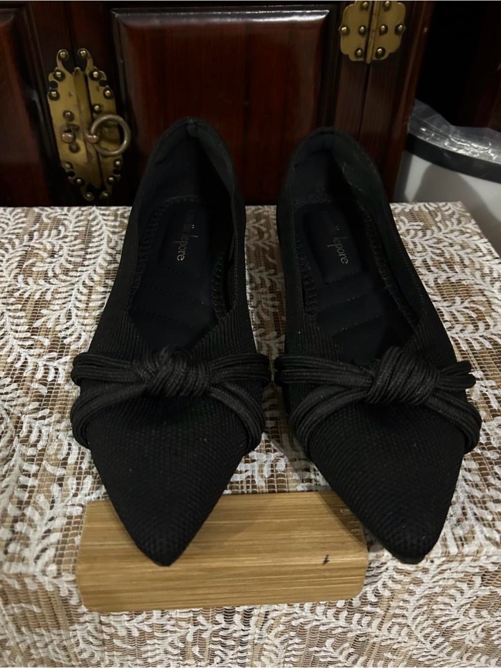 Nanette Lepore Black Pointed-Toe Knotted Knit Ballet Flats